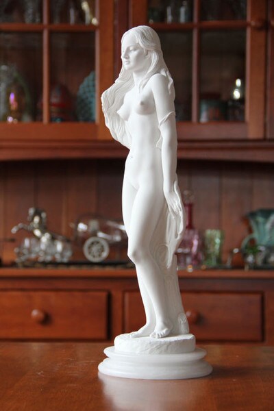 Lolita Statue Female Nude Marble Alabaster Stanley Kubridck Sculpture